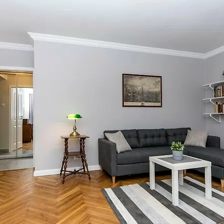 Baltic Rent - Plac Grunwaldzki 20 グディニャ